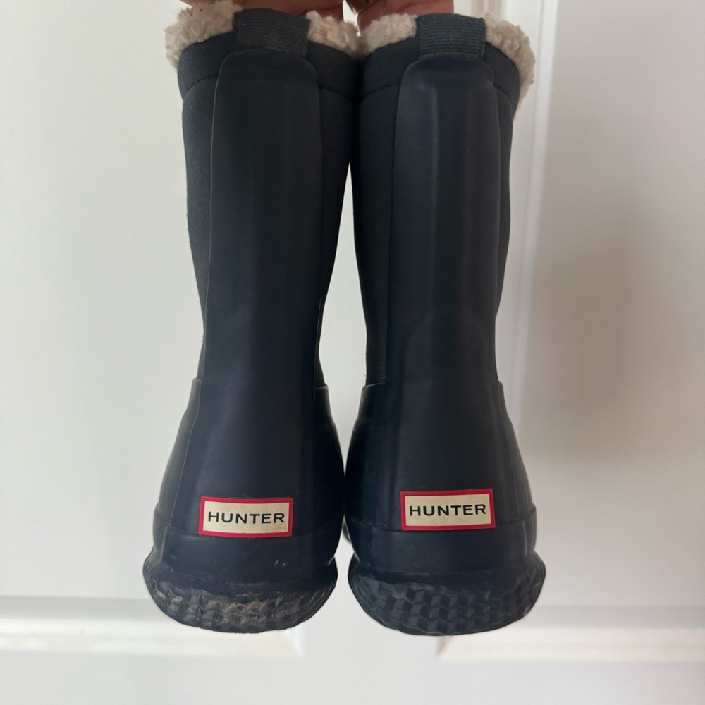 Size 8 Hunter Blue Waterproof Boots